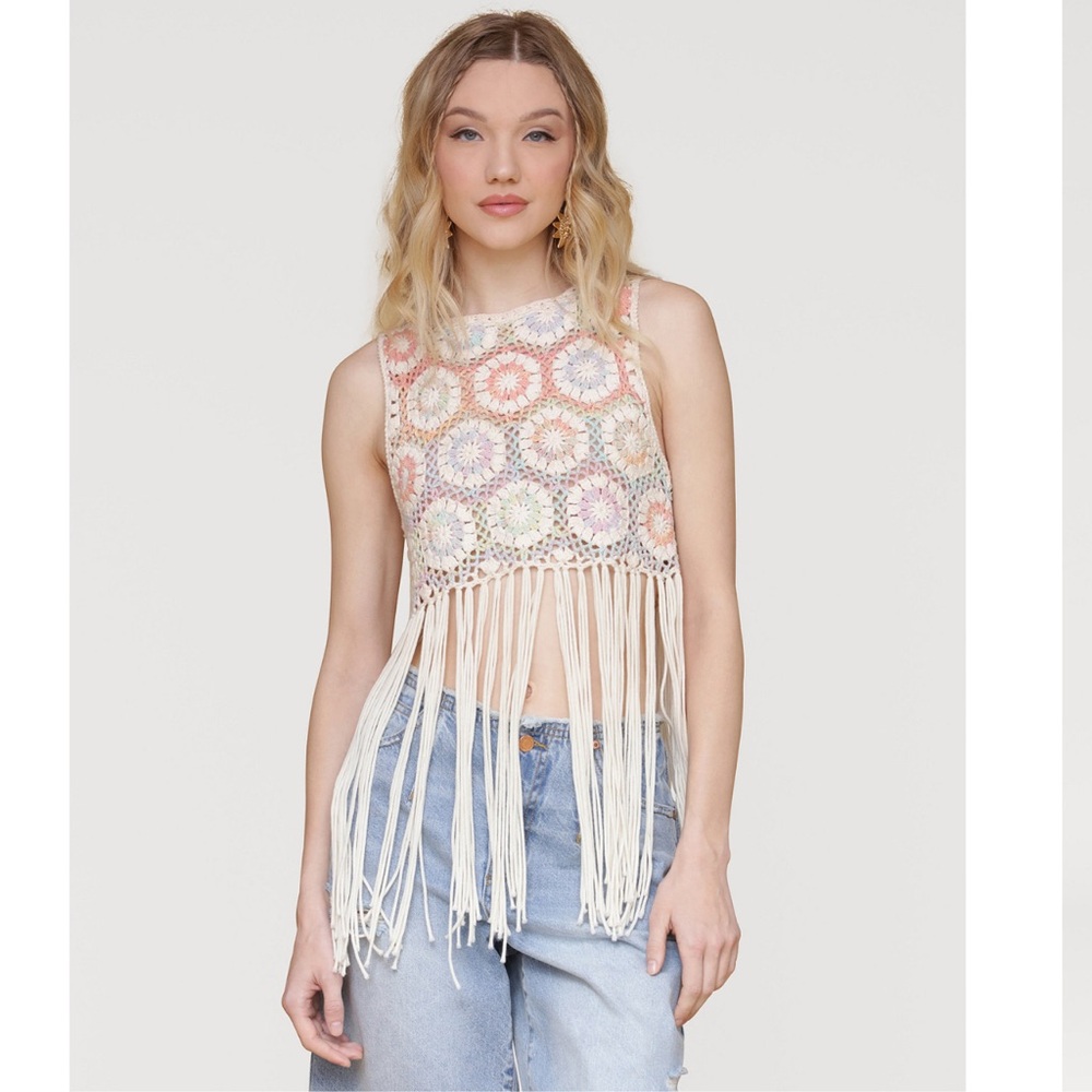 Avec Les Filles Multicolor Crochet Fringe Crop Top